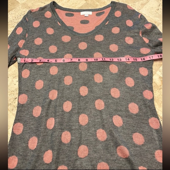 Small Charming Charlie grey with pink polka dots, 3/4 length sleeves sweater - Picture 3 of 6
